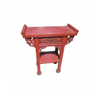 Chinesische Kabinett mit rotem Inlay