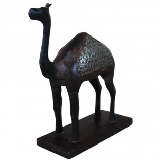 Camel decorativo en madera y hierro