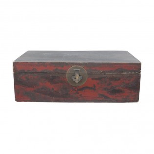Red base lacquered box