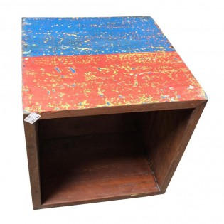 Colored module in recycled wood