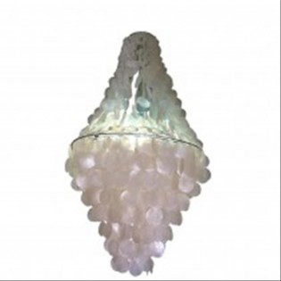 Chandelier in white mother of pearl