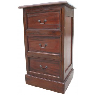 chest of drawers in mahogany