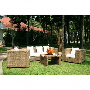 Sofaarmchairs and garden table set in water hyacinth