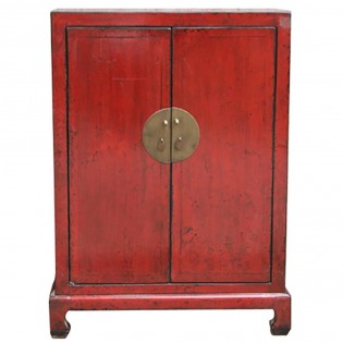 Armoire laquee rouge