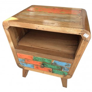 Table de chevet coloree en bois de recuperation avec tiroir