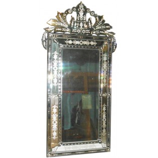 Specchio veneziano con decori