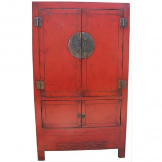 Mueble lacado chino con cuatro puertas