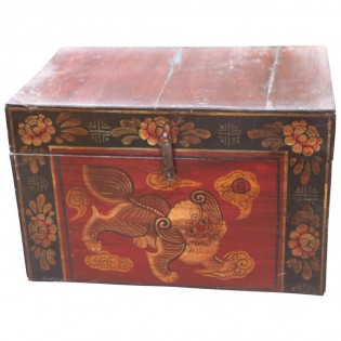 caja china antigua decorada base roja